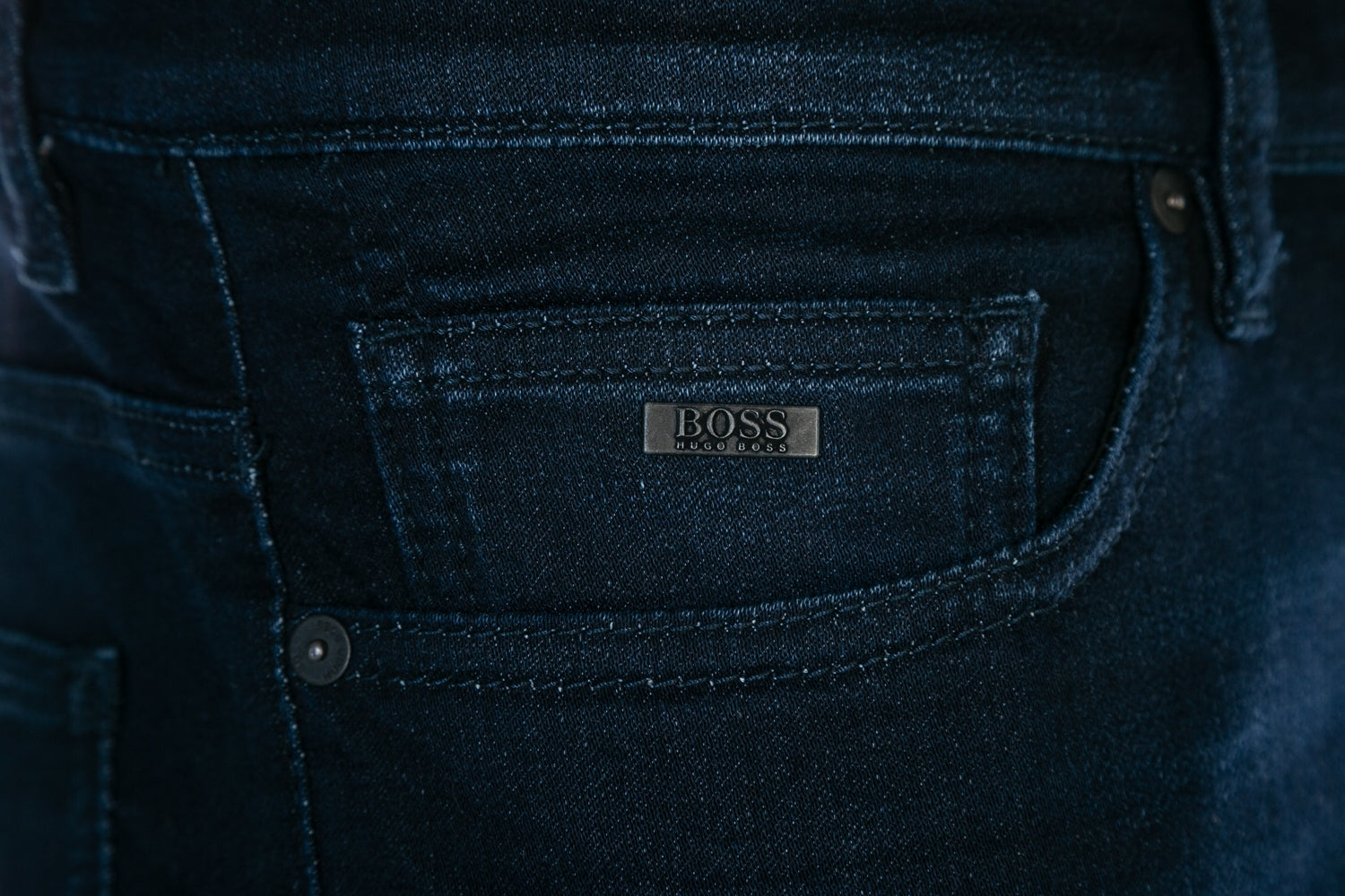 BOSS Delaware Jean in Dark Blue Denim Knit