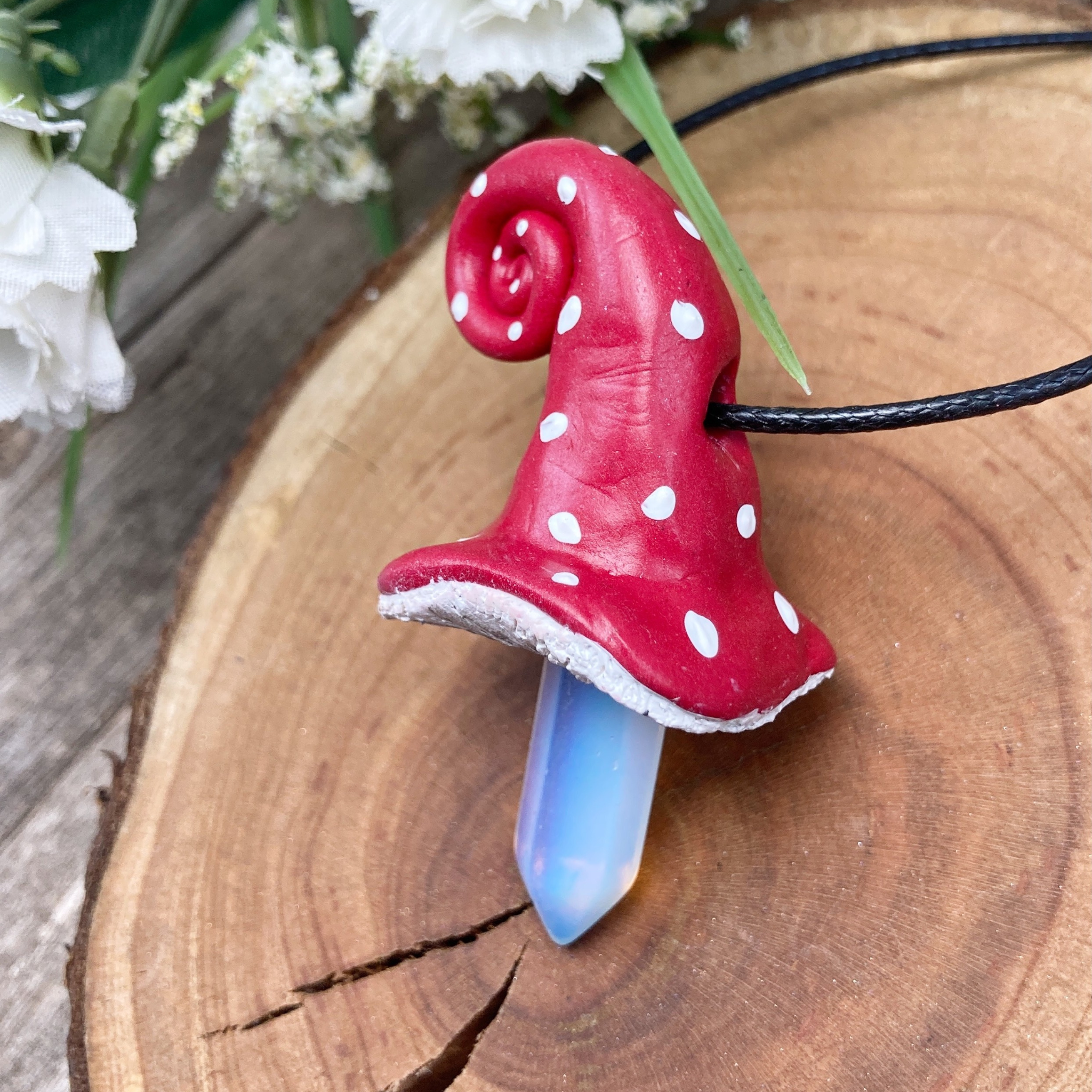 Stainless Steel Mushroom Pendant With Carved Gemstones Healing Crystals For  Womens Figurine Mushroom Necklace Jewelry From Mkny, $0.56 | DHgate.Com