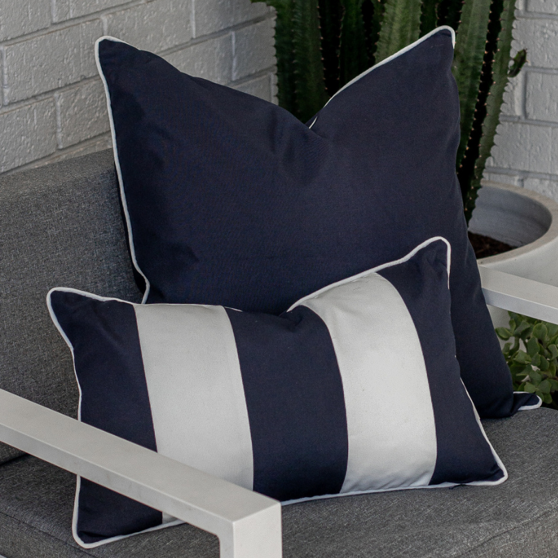 30 square outdoor cushion