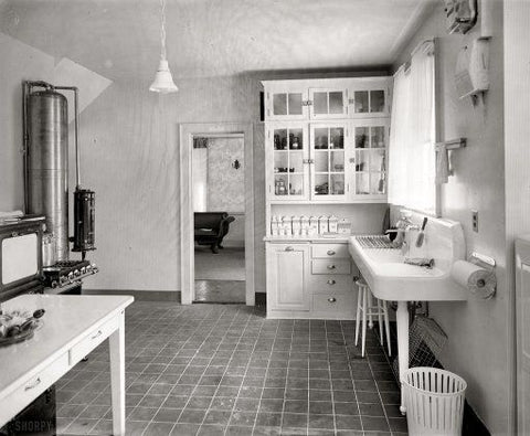1920_kitchen_restoration_hardware_image_pinterest