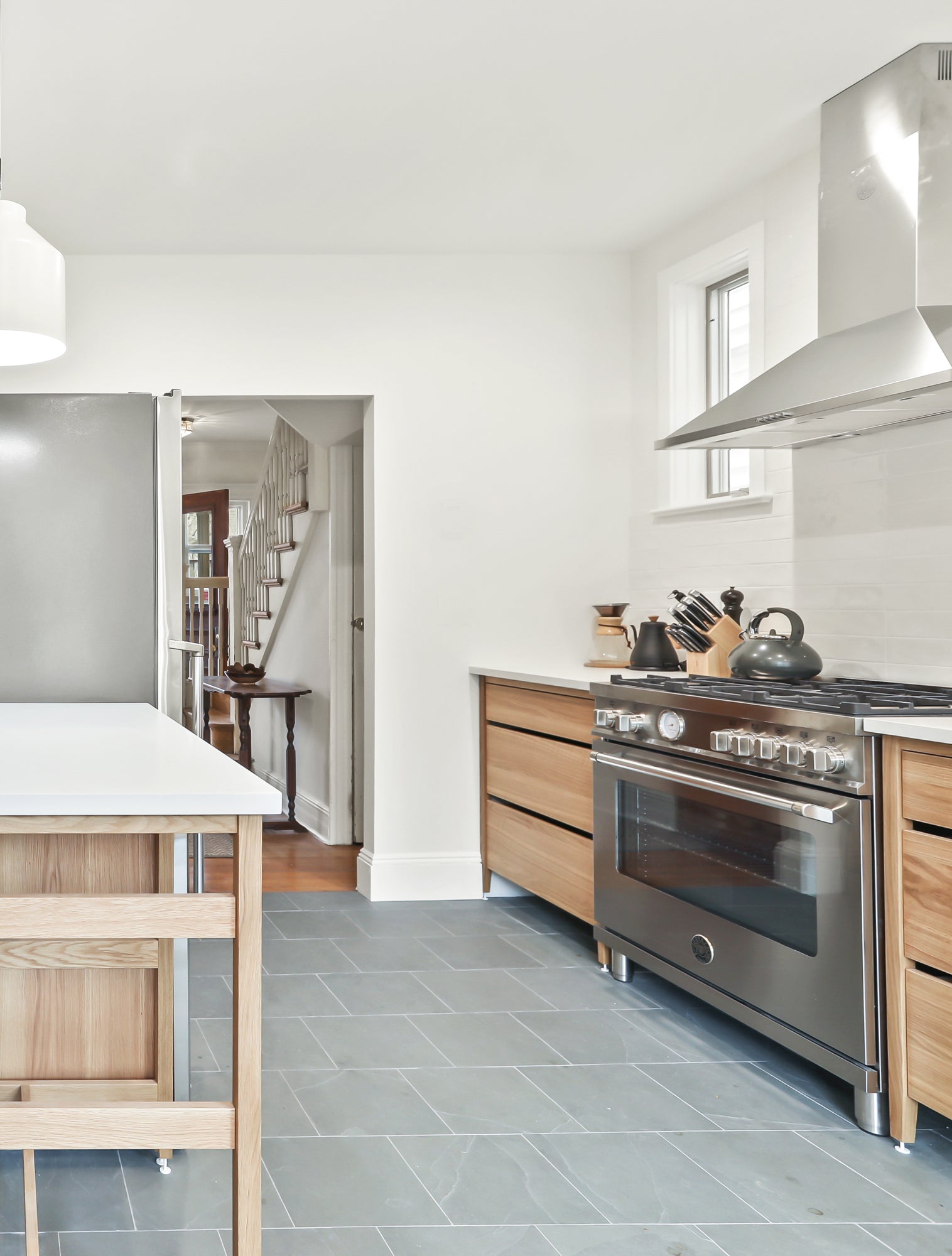 kitchen design, modular kitchen, freestanding kitchen, kitchen renovation, natural oak, kitchen ideas.