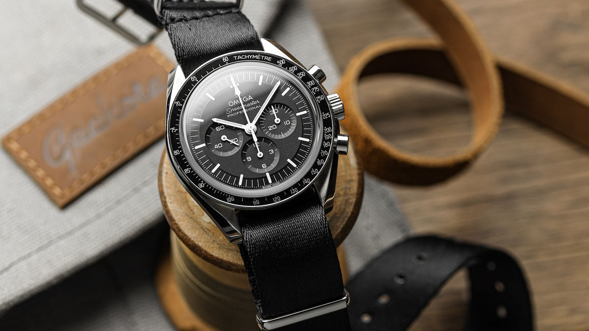 Omega Speedmaster on the ZULUDIVER 1973 British Military Watch Strap: ARMOURED