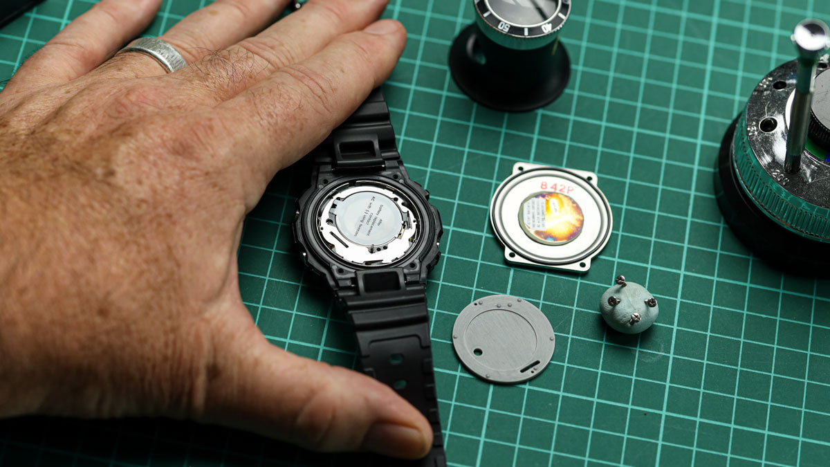 Caseback Removal on a Bulova Watch