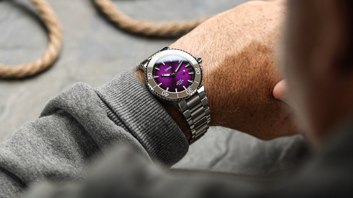 Oris Aquis Holstein Purple