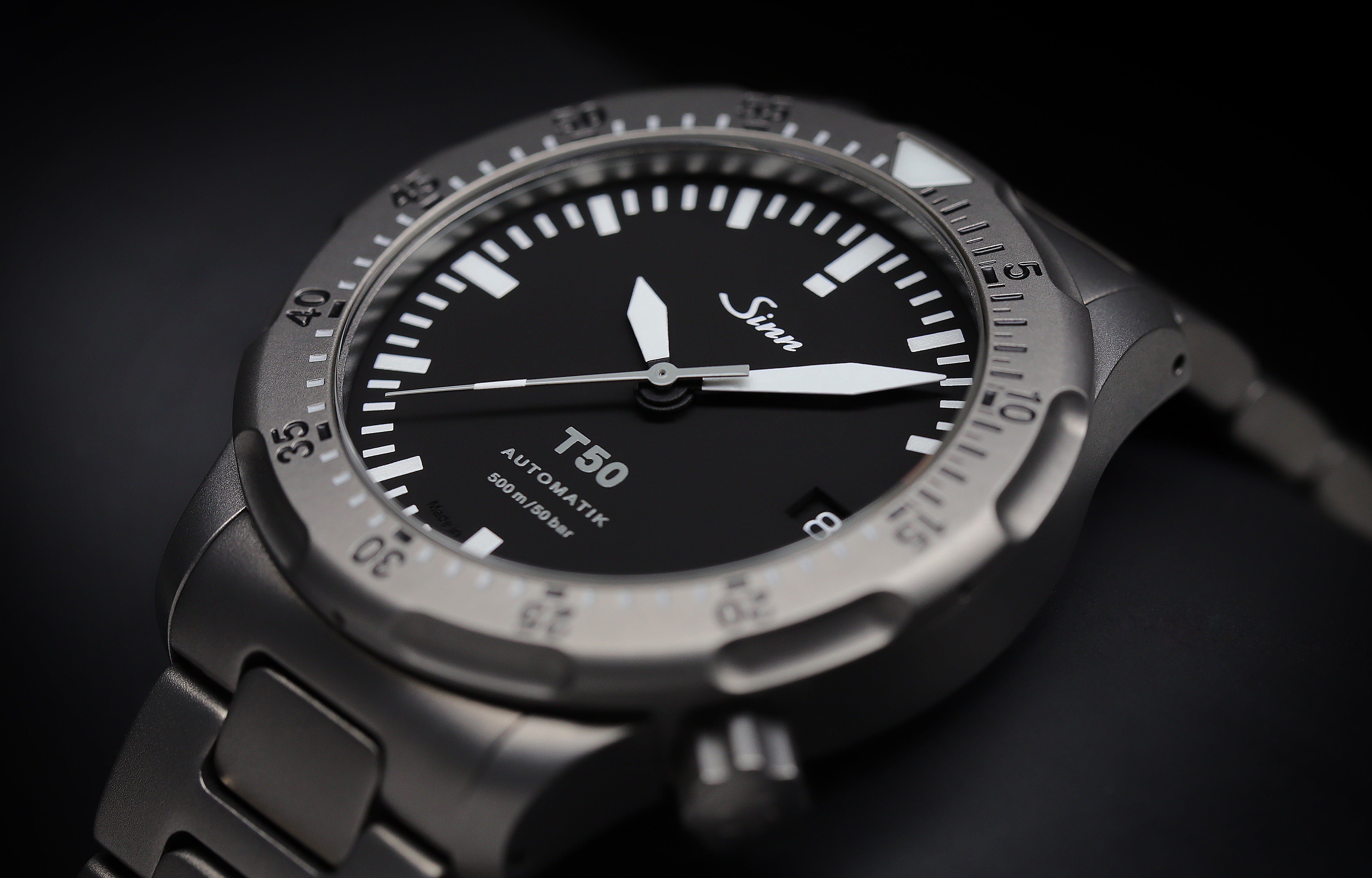 Sinn T50 titanium German men's diving watch | Define Watches