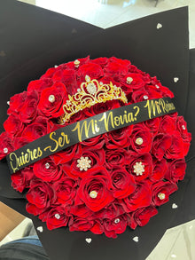 BD001 Stunning and Luxurious Red Roses Bouquet - Ramo Buchon de