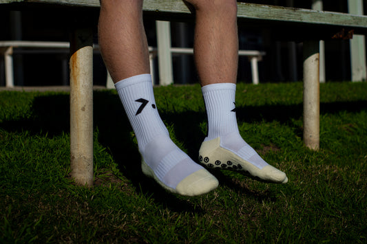 XEO Performance Grip Socks- Black – XEO Sports