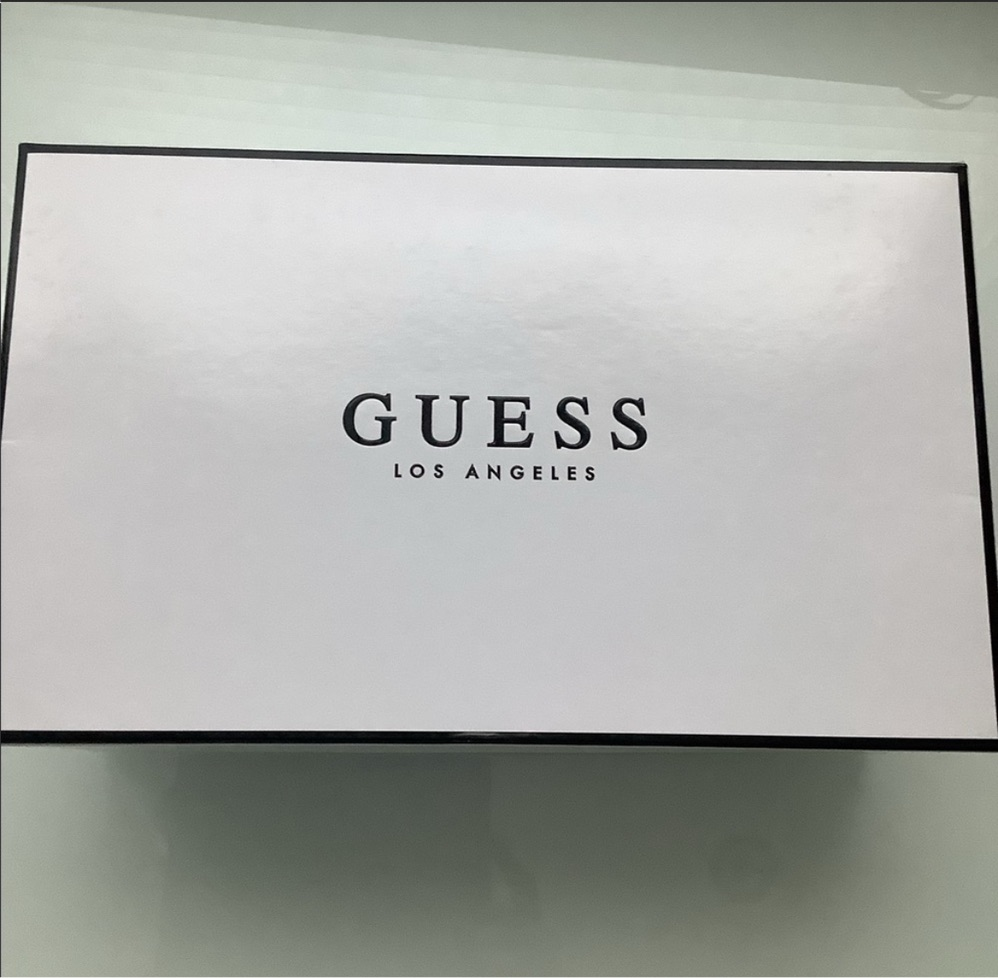 guess women's janica jelly sandals