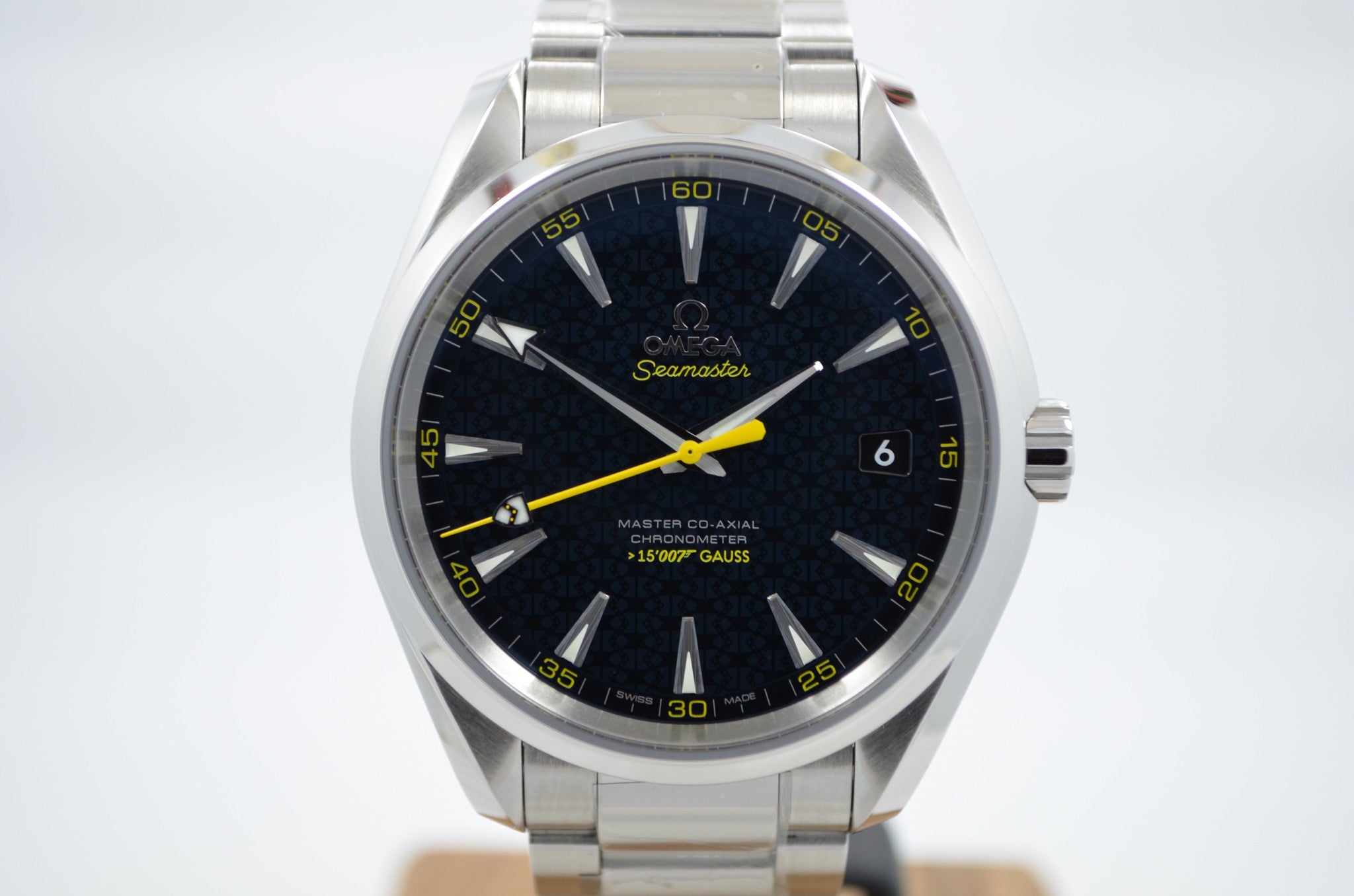 james bond spectre watch