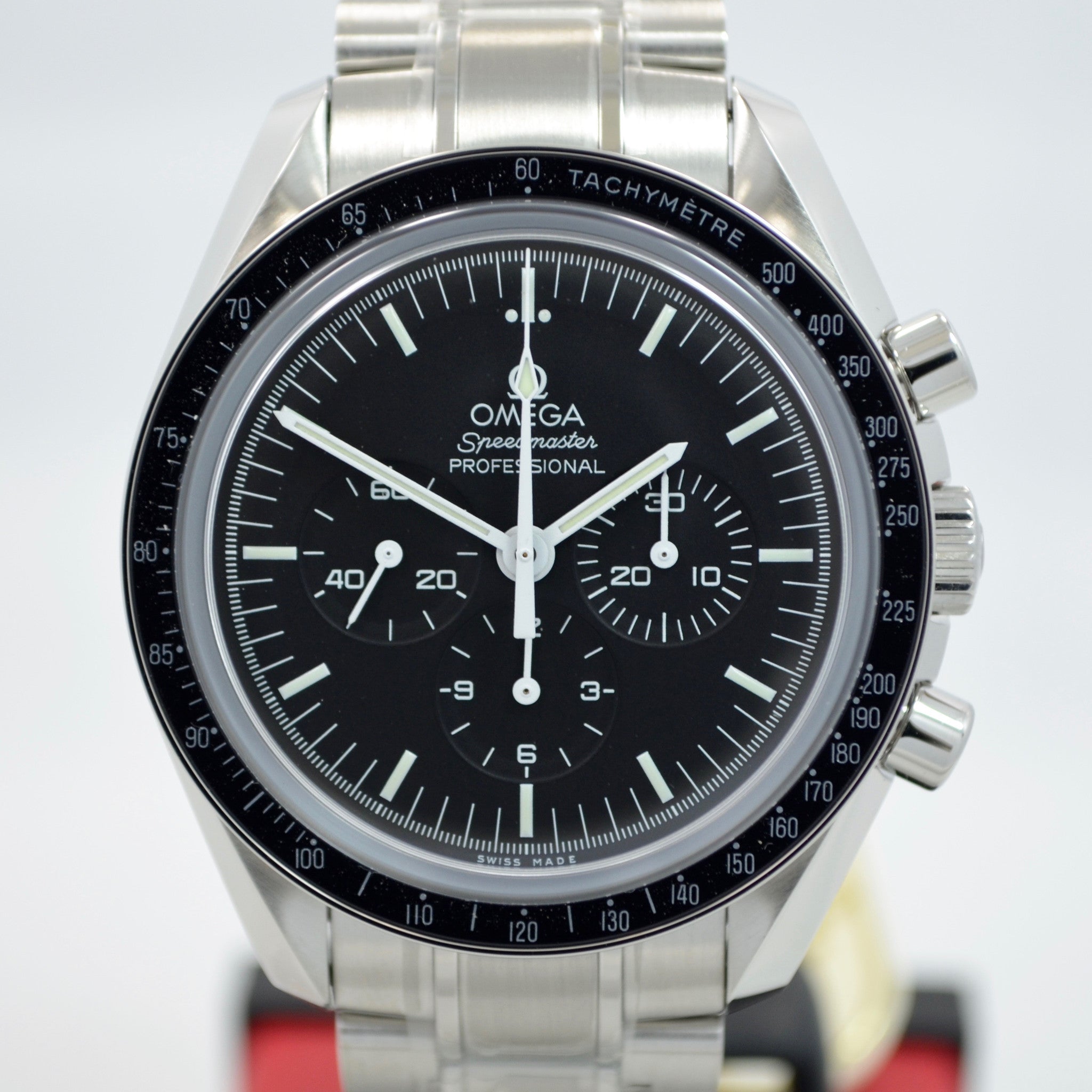 Omega Speedmaster Moonwatch Professional Chronograph 311 30 42 30 01