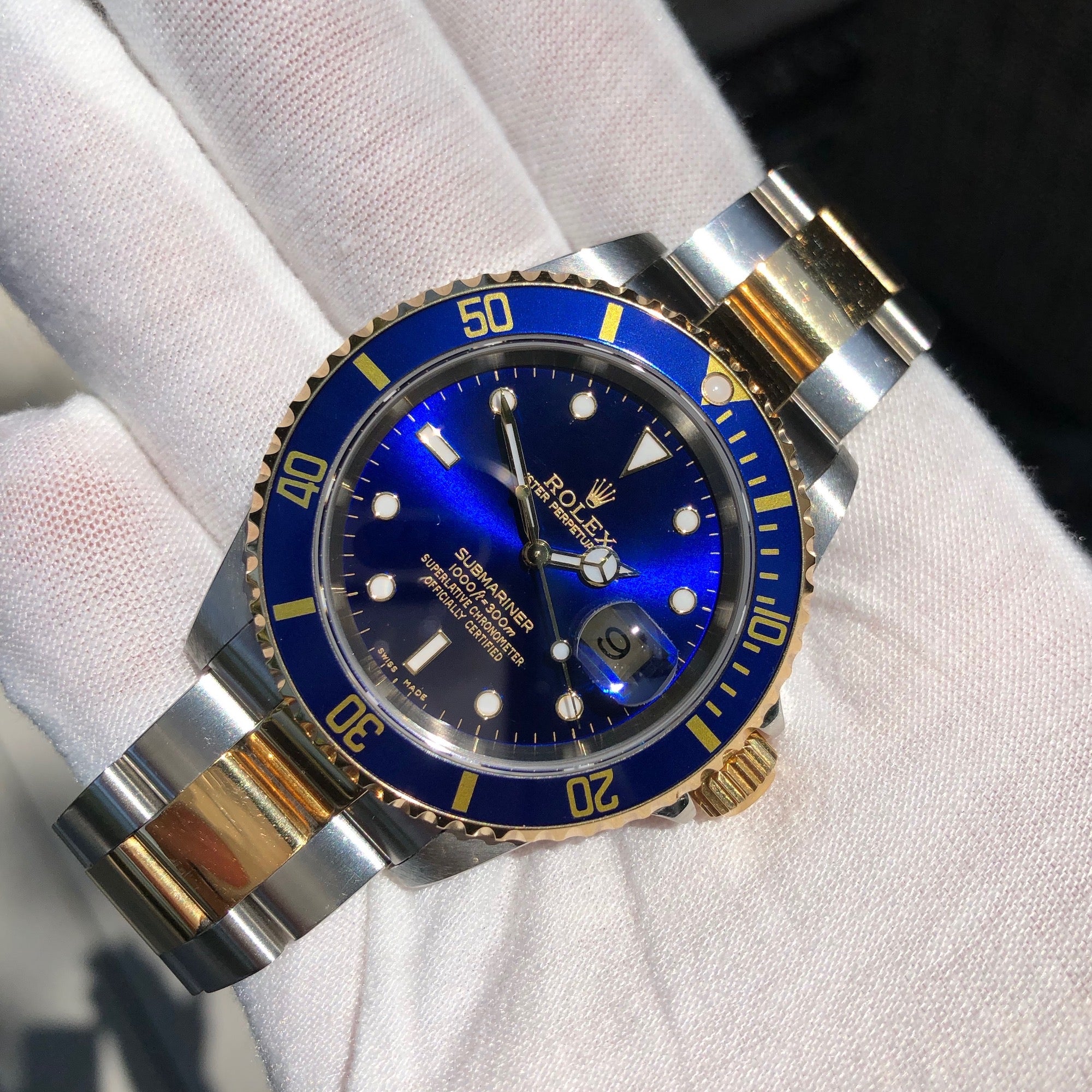 Rolex Submariner Date 16613 Blue Two Tone Stainless Steel Gold