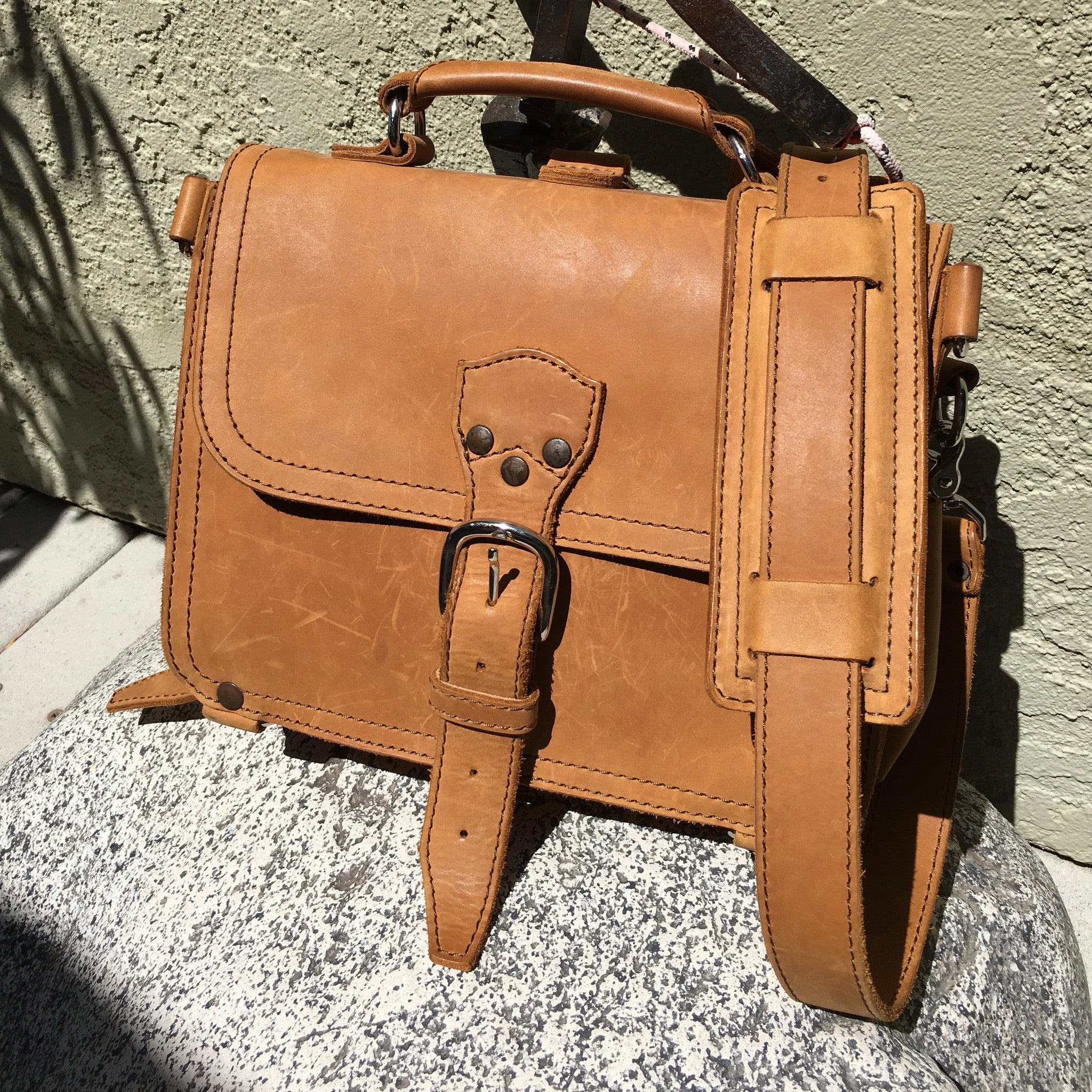 Saddleback Leather Company Tan Leather Tobacco Small Shoulder Bag ...