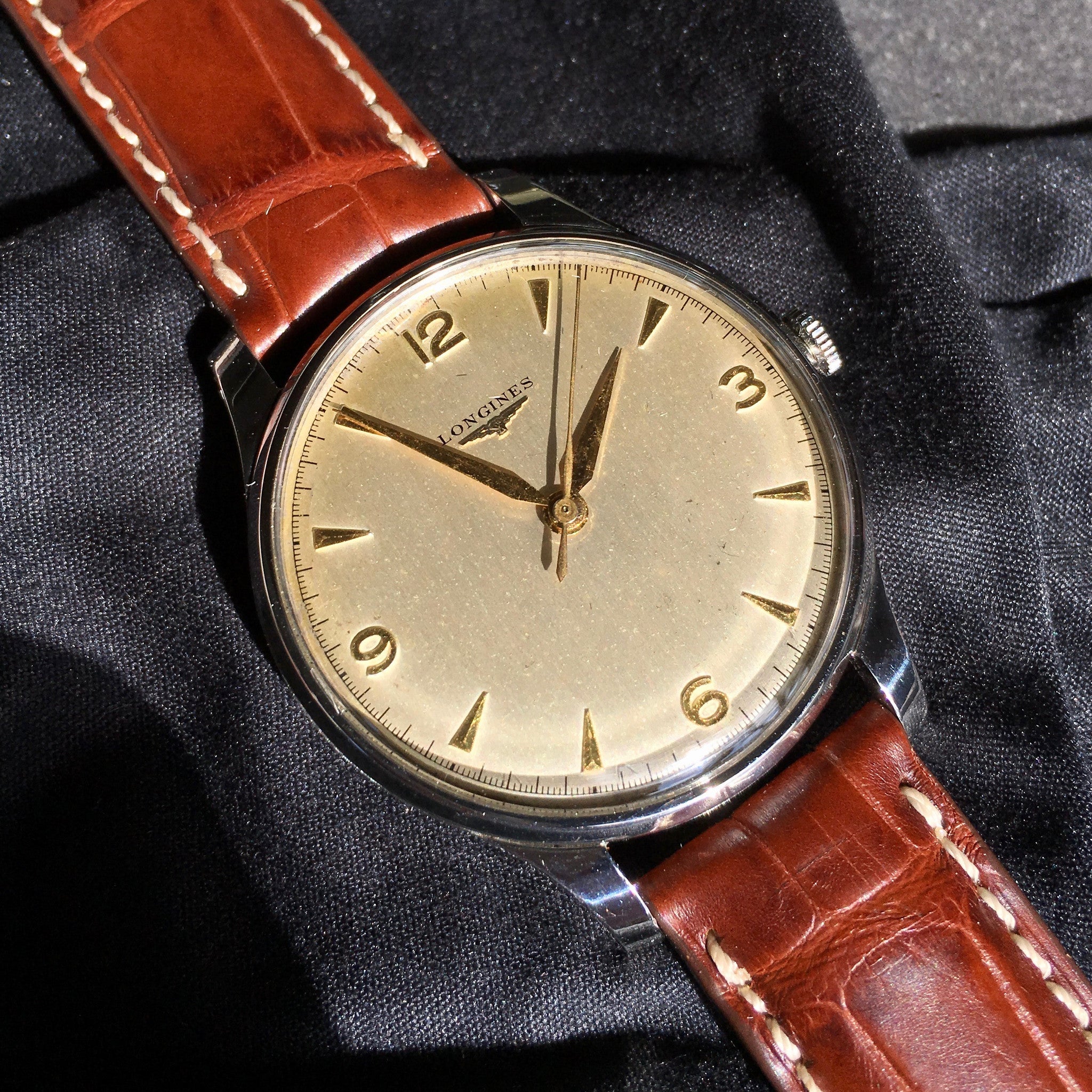 Vintage Longines 5045 Oversized 37mm Center Seconds Cal. 12.68z Wristw ...