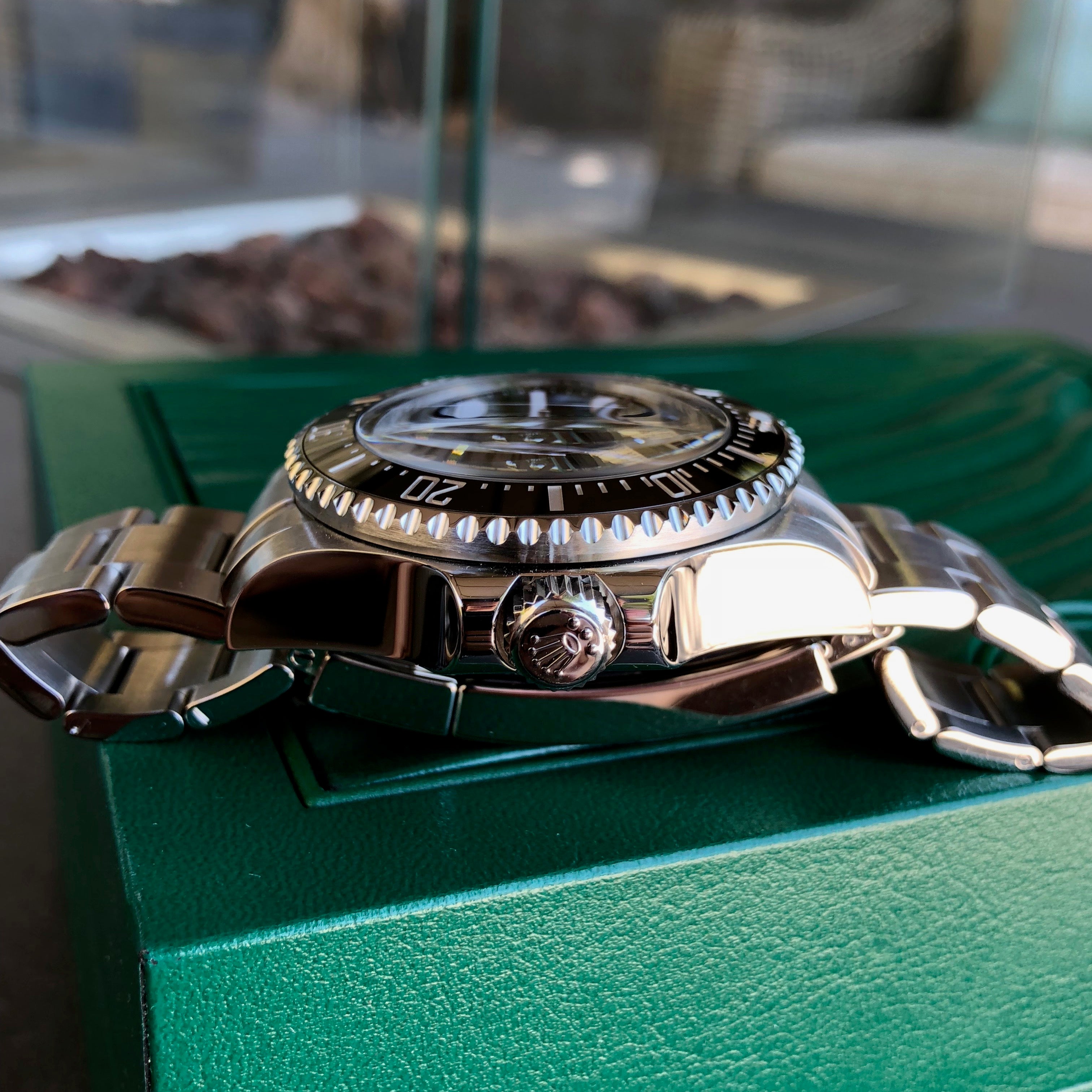 Rolex SEA DWELLER DEEPSEA 116660 Ceramic Mens 44mm Automatic Wristwatch