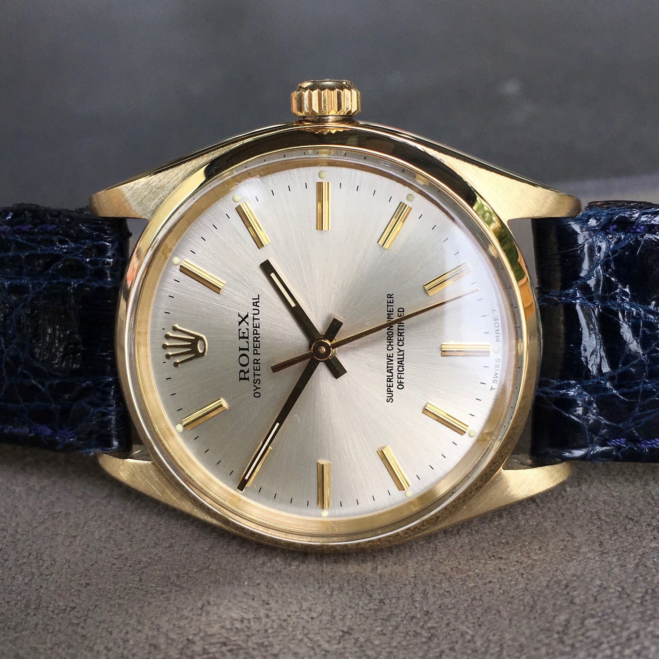 Vintage Rolex Oyster Perpetual 1002 14K 