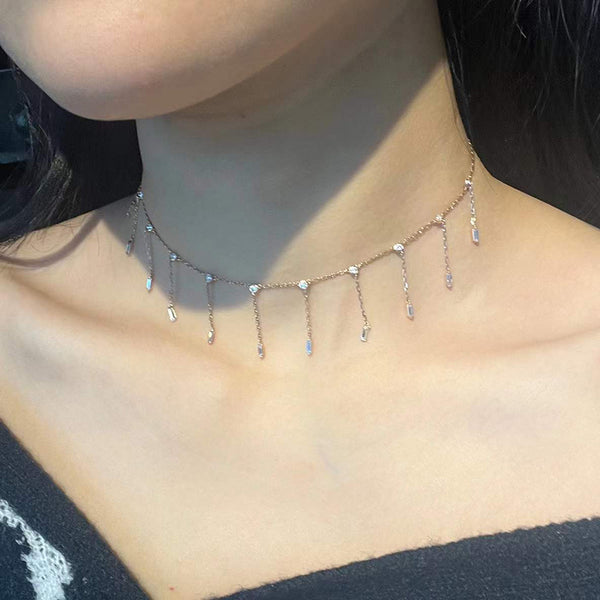 writhing choker