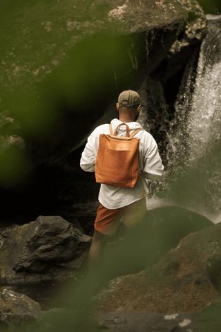 Leather backpack jungle