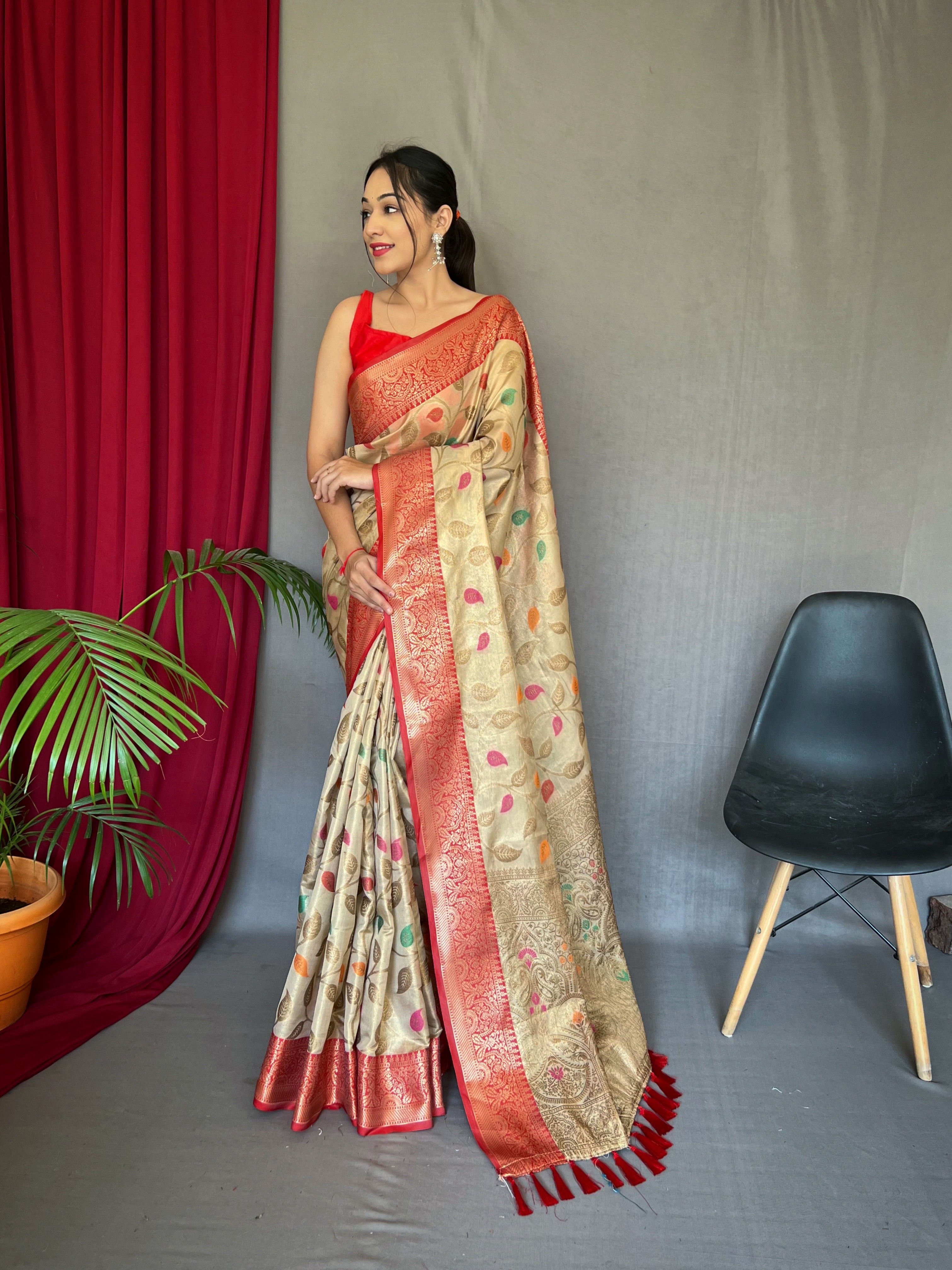 Floral Jaal Design Dusty Red Tissue Kanchipuram Silk Saree – Sundari Silks