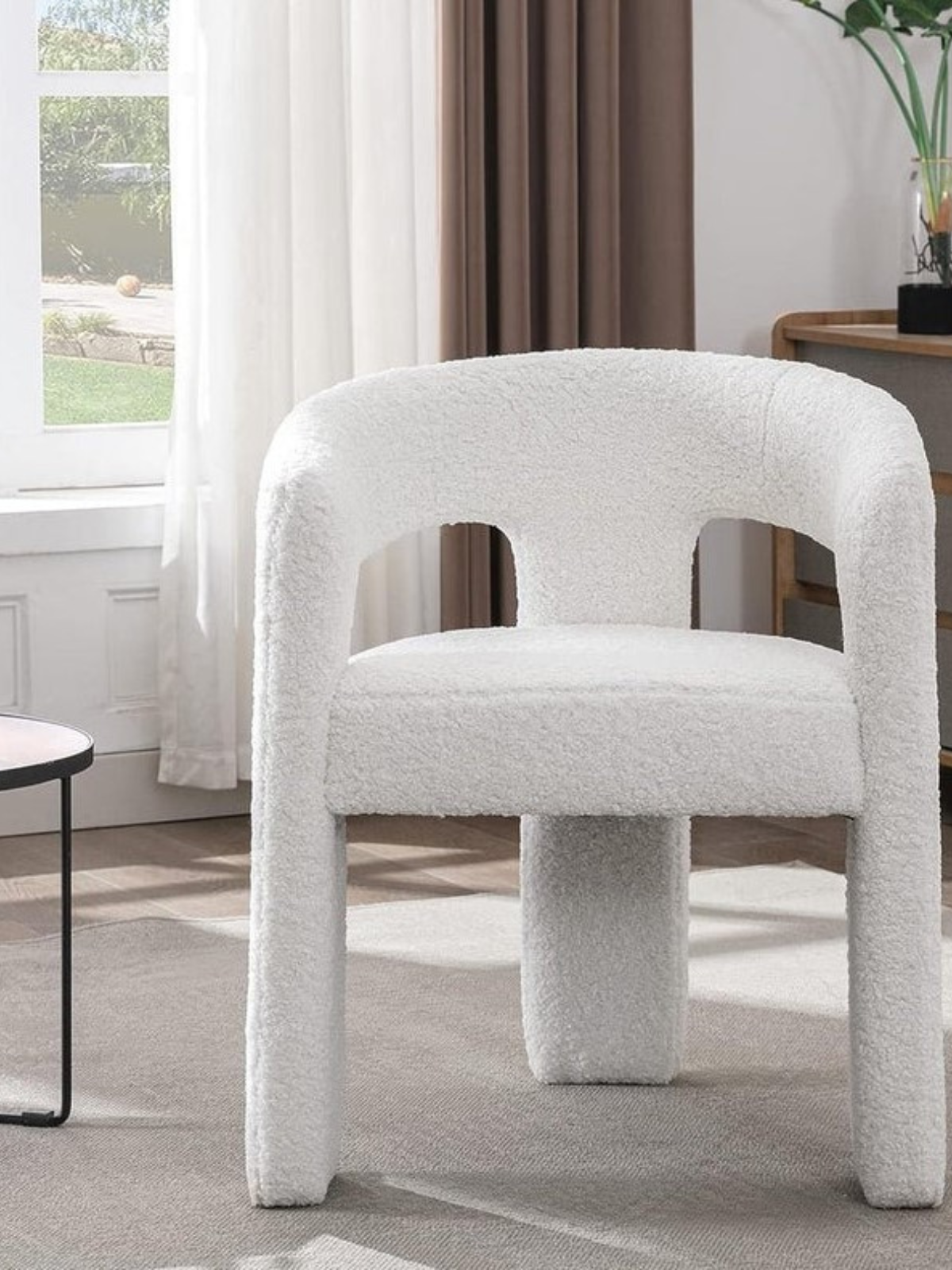 Kise Boucle White Chair