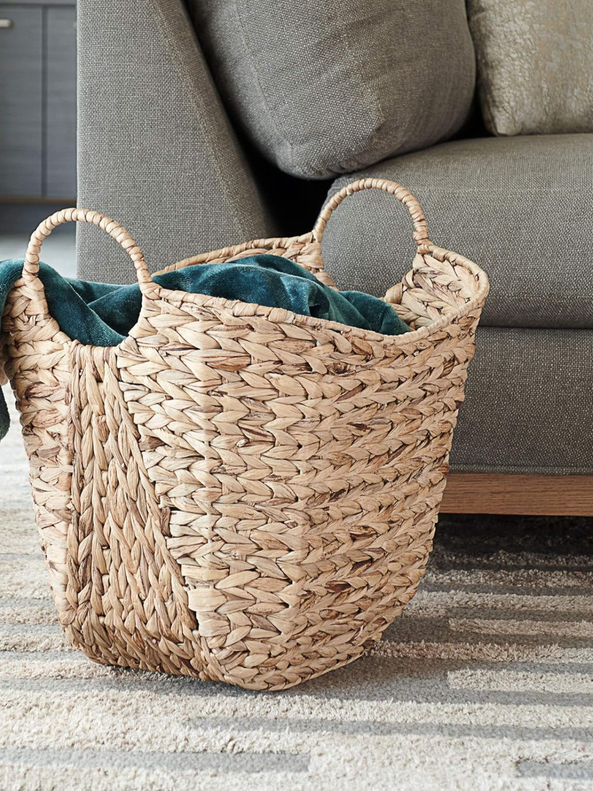 Household Essentials ML-4002 Tall Water Hyacinth Wicker Basket with Handles | Natural