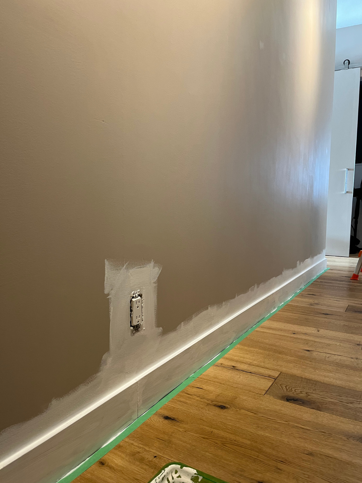 existing foyer, painting the existing wall with white paint