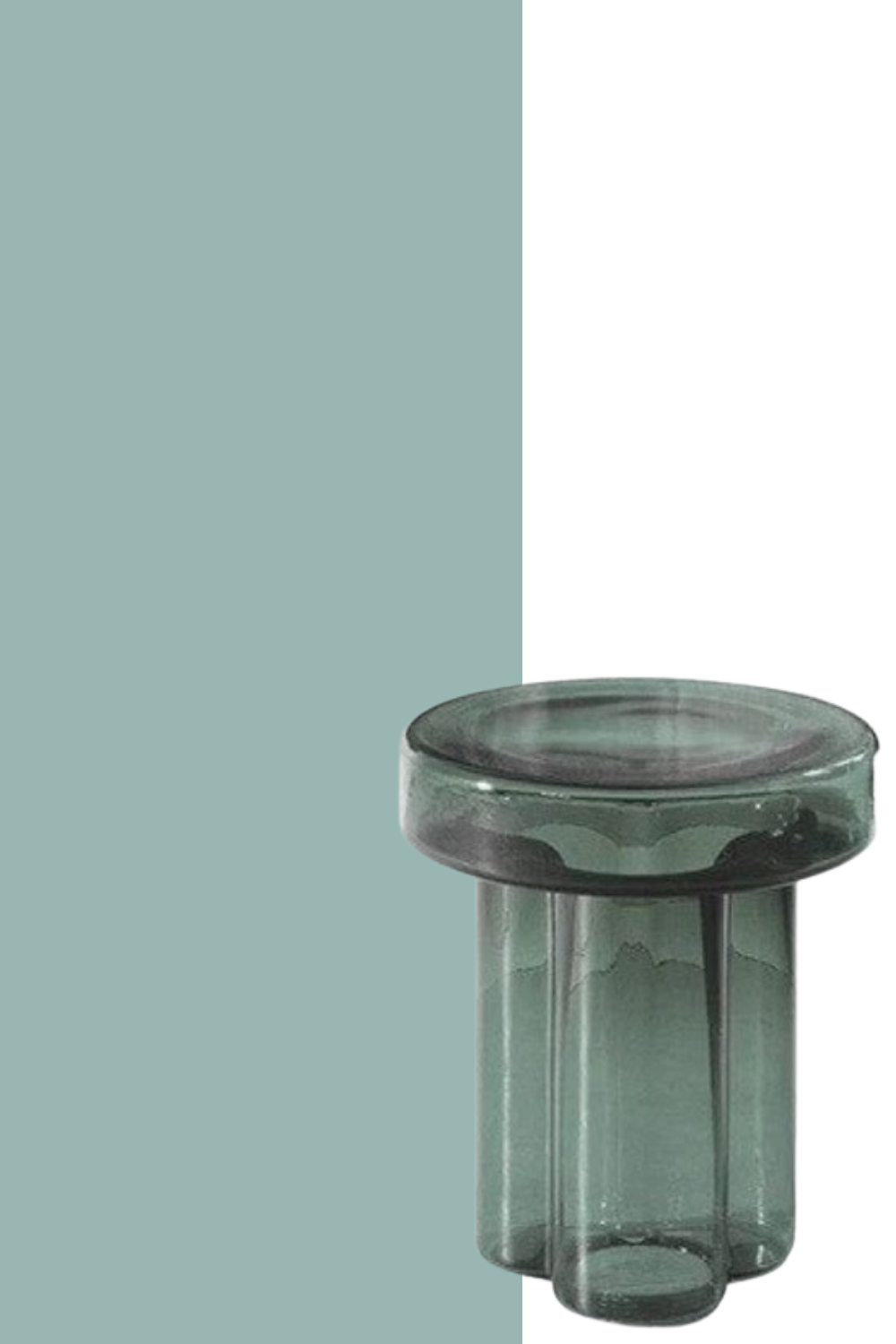 table features a beautifully crafted Murano glass with a gentle texture