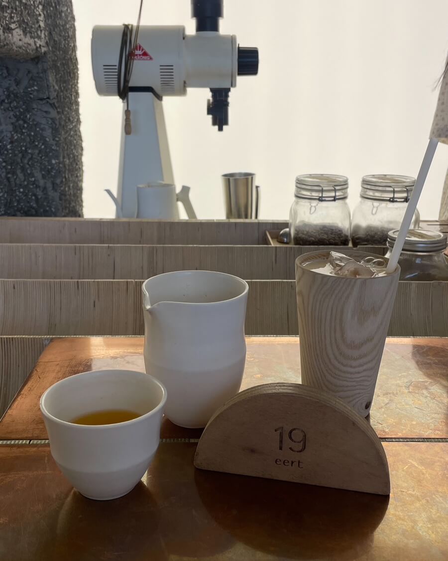 eert mangwon seoul tea cafe