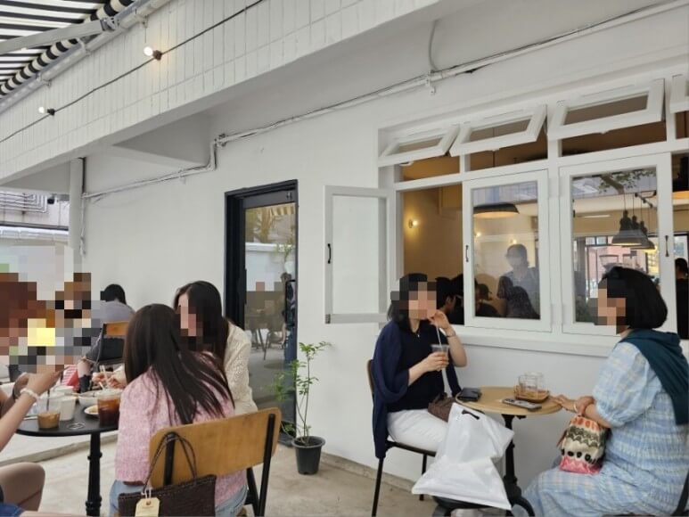 milestone specialy coffee roasters specialty seoul seongsu cafe