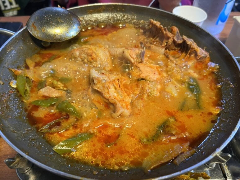 poongnyeon dakdoritang seoul chicken soup restaurant