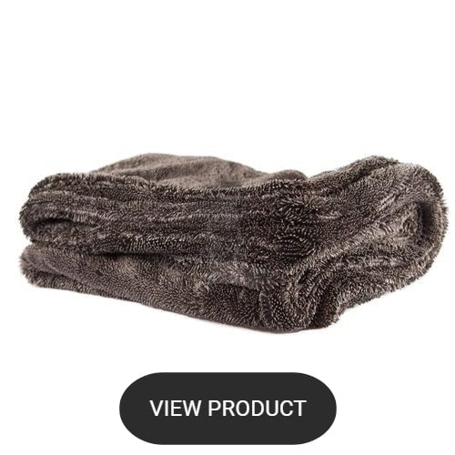 Twisted loop microfibre towel