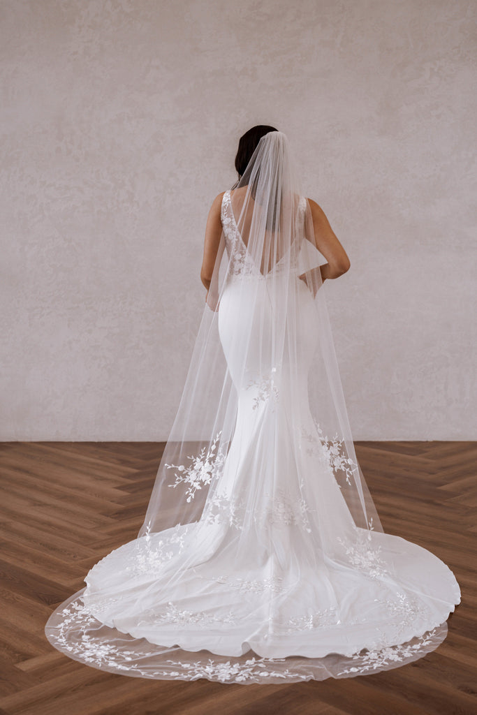 Holly Veil : Made With Love, Unique Bridal