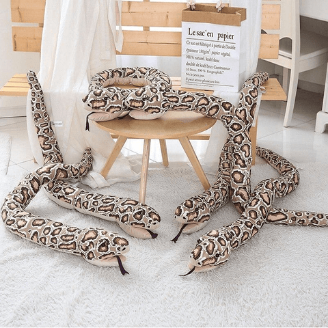 Famille-peluche-python-serpent-doudou-xxl