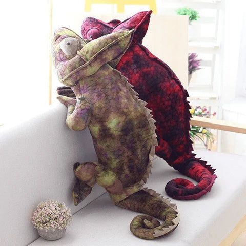 deuc-red-and-green-chameleon-on-a-sofa-70cm