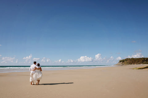 stradbroke island elopement wedding pop up micro wedding