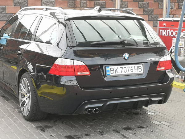BMW E60 E61 rear diffuser M Tech Lip Spoiler twin exhaust ABS plastic –  EasyTuni