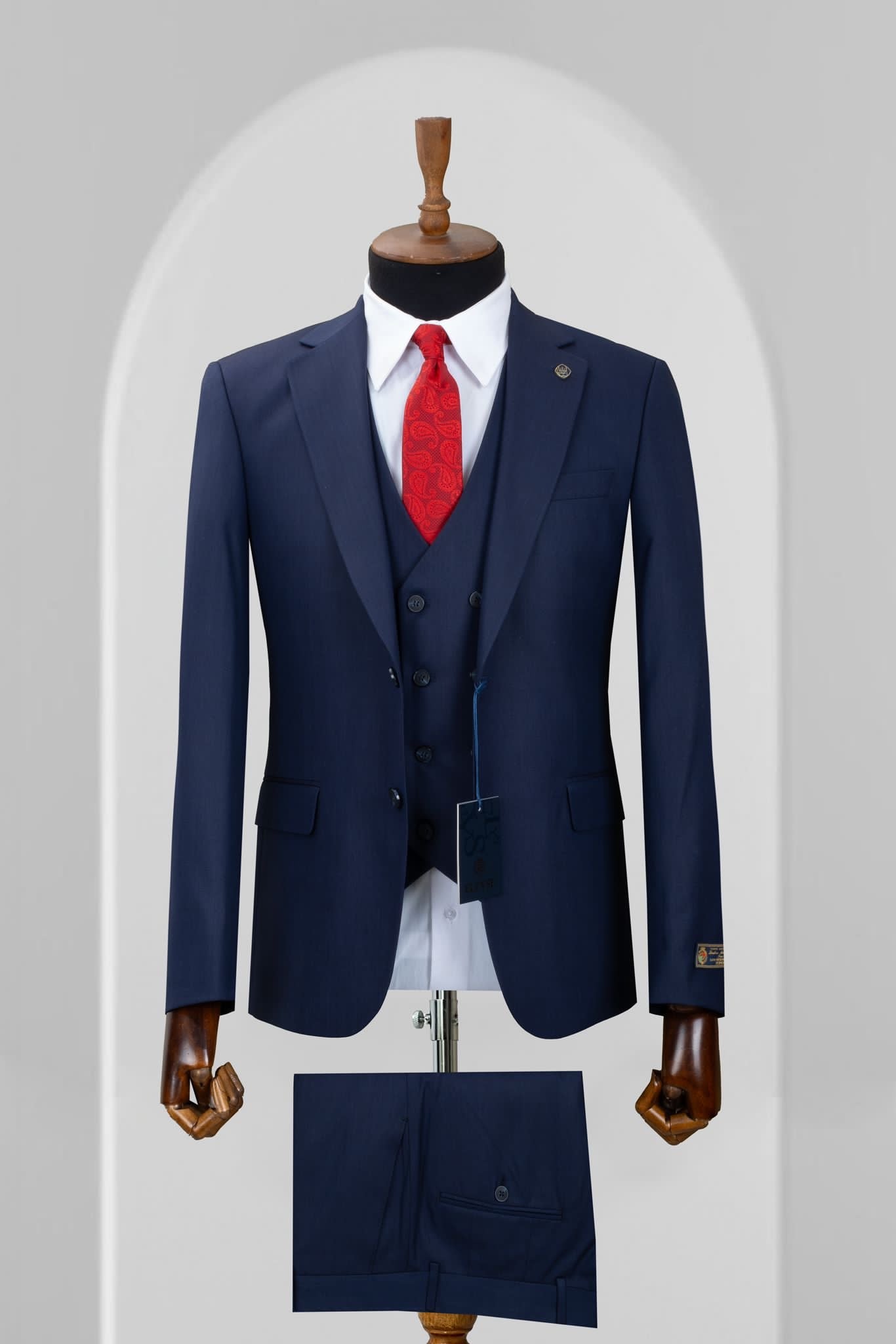 Turkish 3-Piece Suit Wholesale: Authentic 3-Piece Elegance for Discerning Retailers - 6 Suit Pack (Model: AA_Tur_4_240)