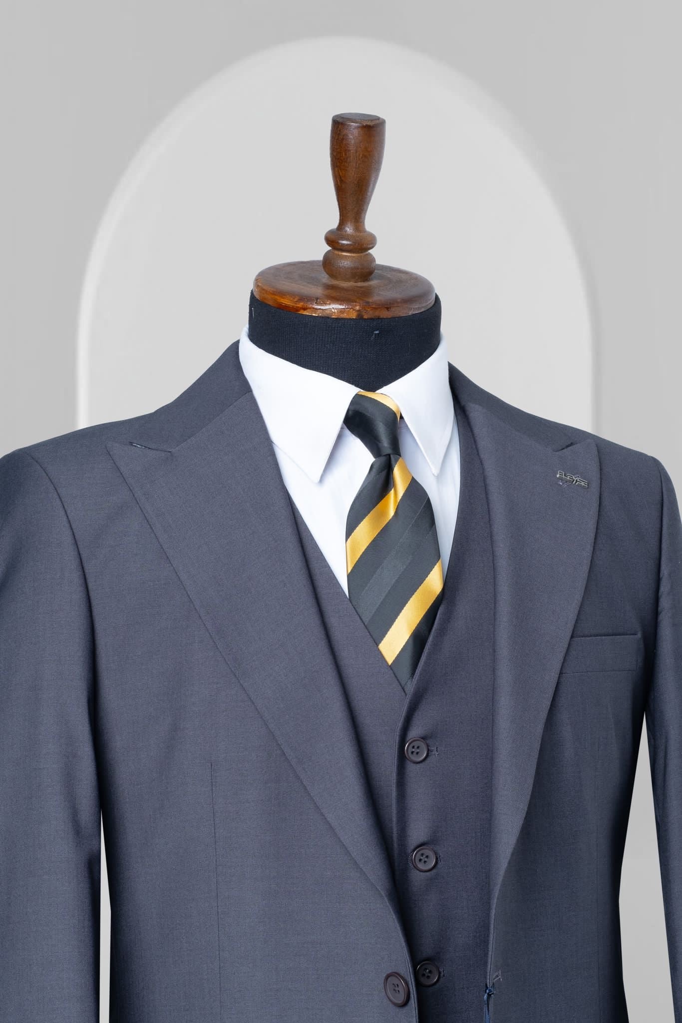 Turkish 3-Piece Suit Wholesale: Authentic 3-Piece Elegance for Discerning Retailers - 6 Suit Pack (Model: AA_Tur_4_248)