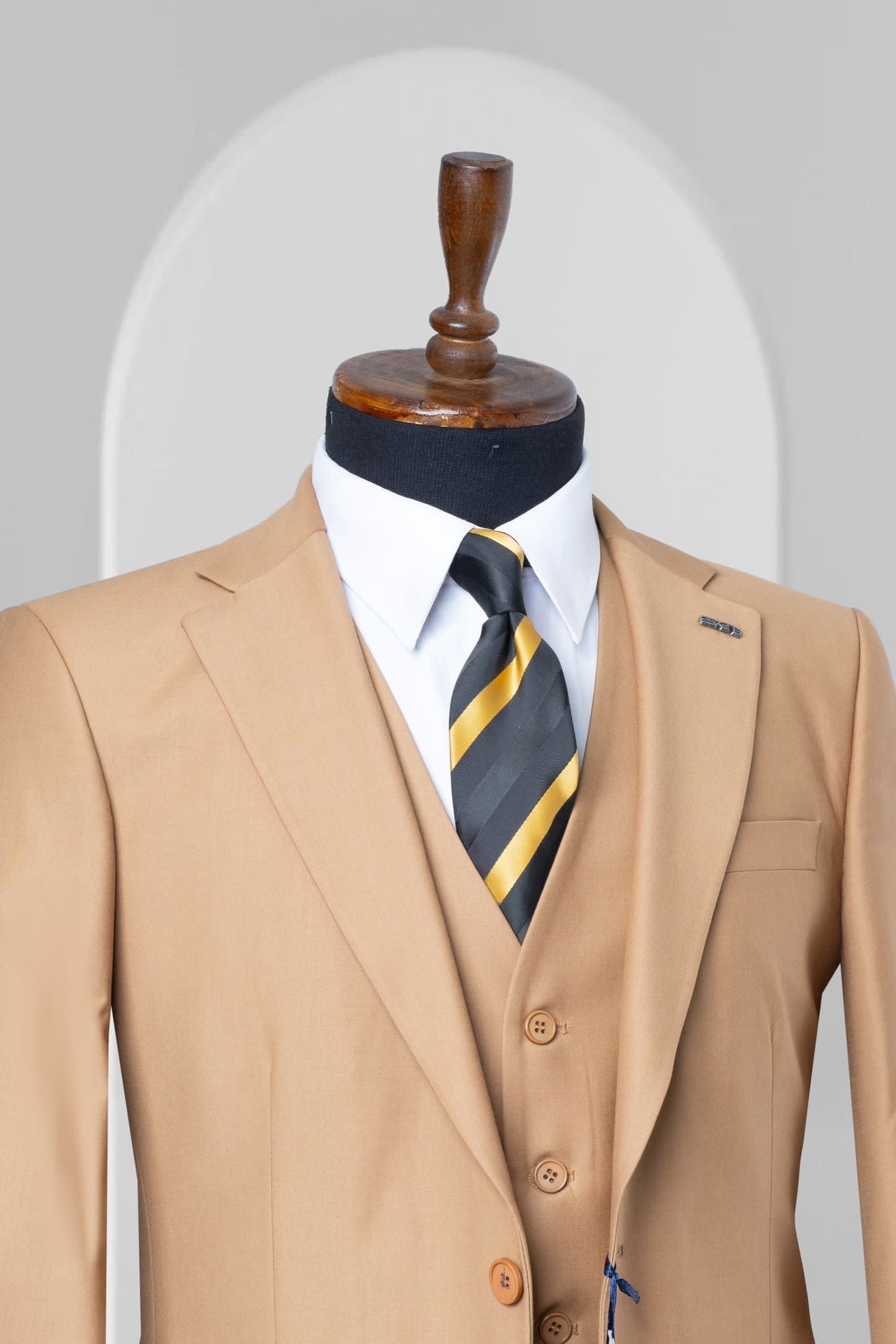 Turkish 3-Piece Suit Wholesale: Authentic 3-Piece Elegance for Discerning Retailers - 6 Suit Pack (Model: AA_Tur_4_329)