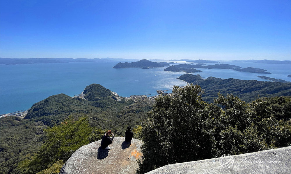 エイドステーションと山頂ごはん