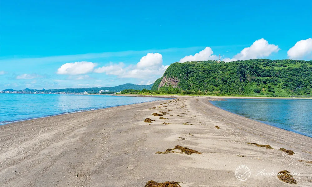 知林ヶ島へ続く砂の道