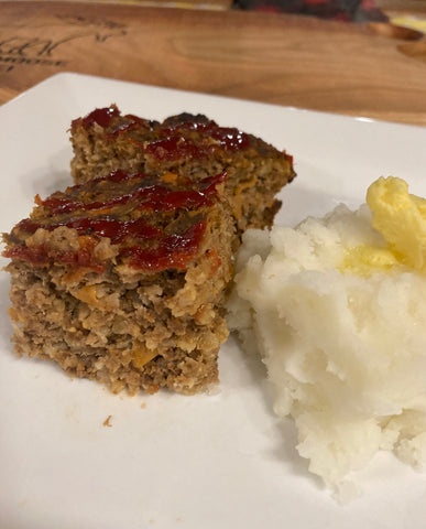 Lazy SV Meatloaf with mashed potatoes
