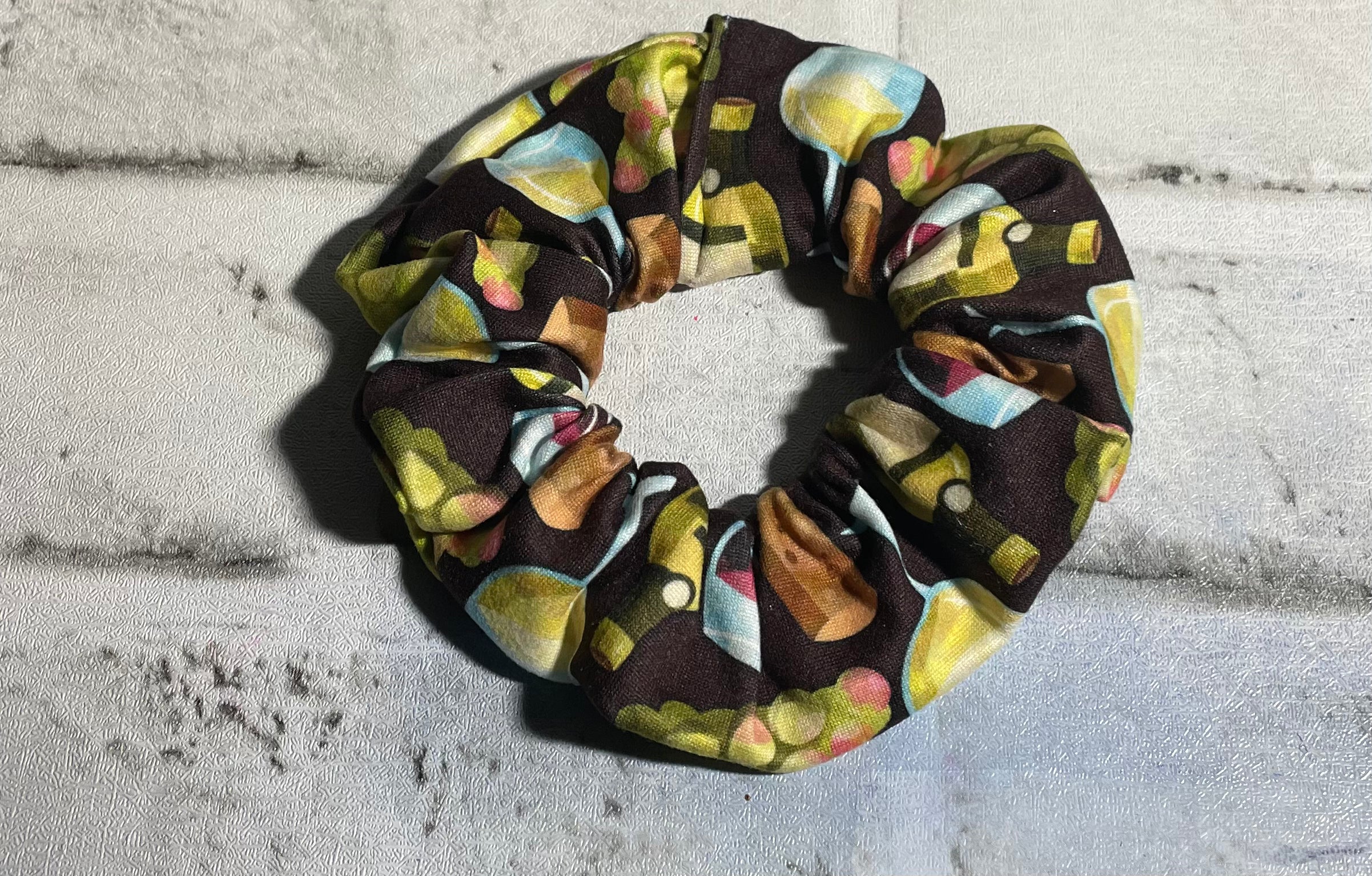 Wine scrunchies💕