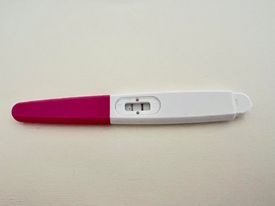 prop isolation Aflede En svag streg uden farve på graviditetstesten. Hvad er en skyggestreg? –  Gravidtid