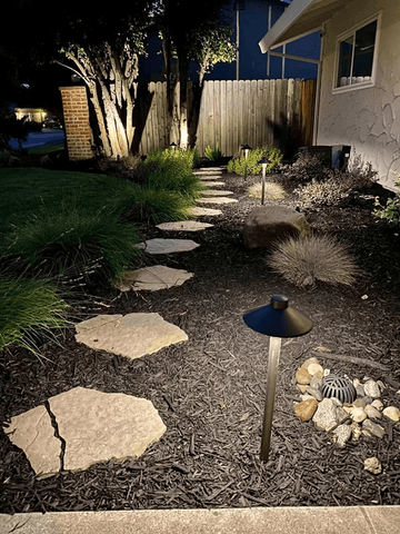 garden pathway light
