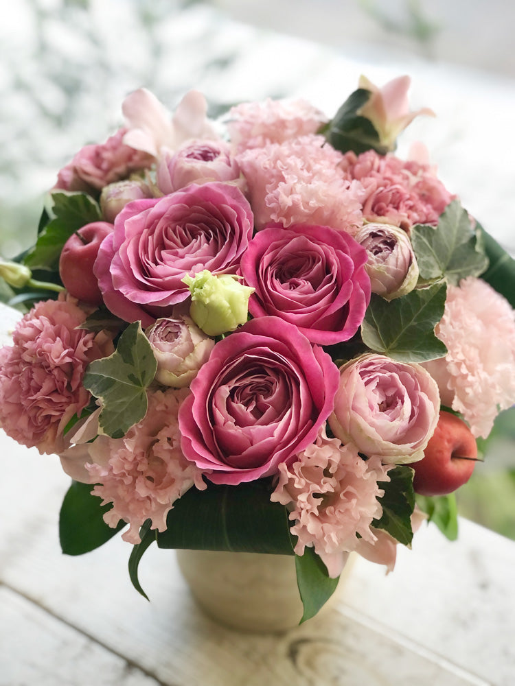 フラワーアレンジメント ピンクシャーベットM – floral ecru