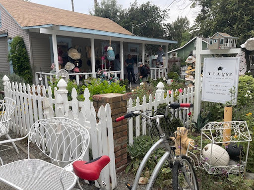 Teaque gift shop - by The Tea House on Los Rios