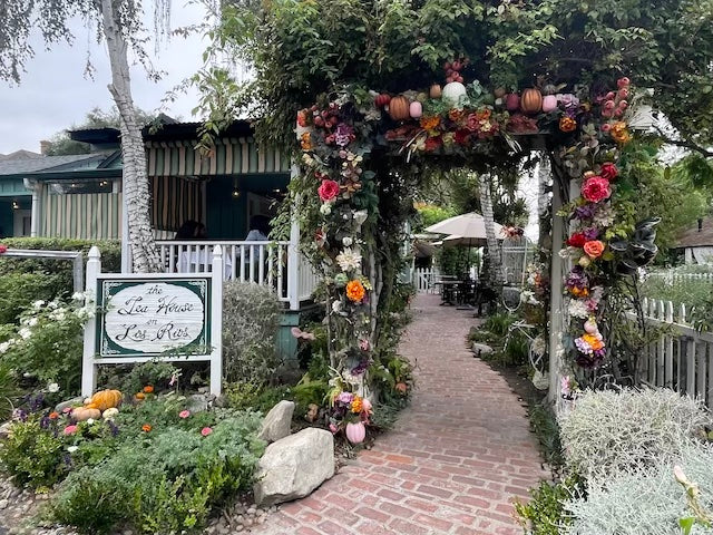 The Tea House on Los Rios front entrance