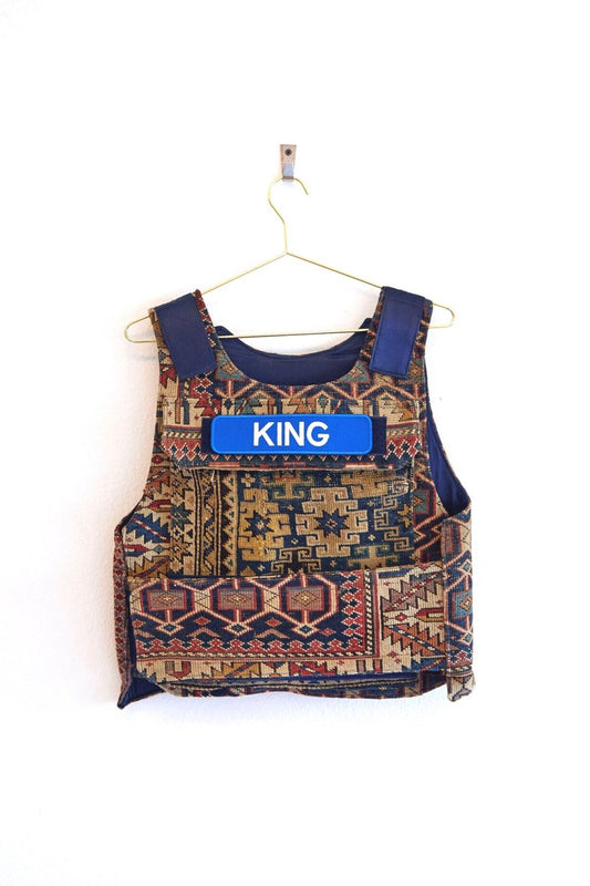 King Plate Carrier – King Kennedy Rugs