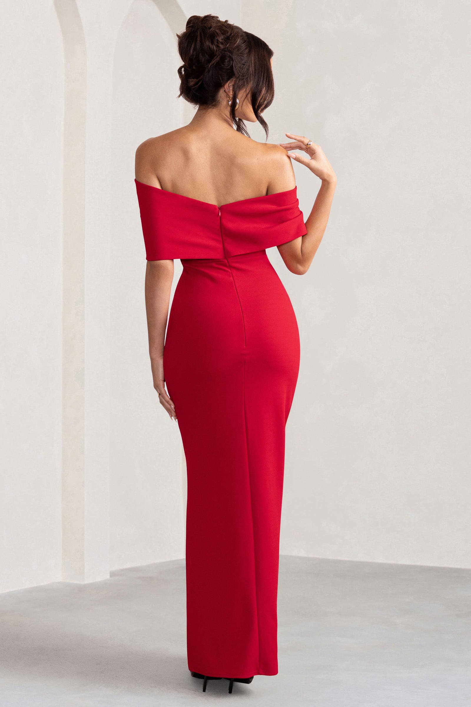 Run The World Red Plunge Neckline Ruffle Maxi Dress – Club L London - UK