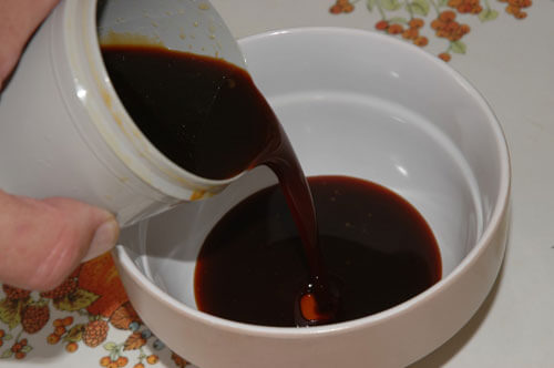 Favourite-attractor-liquid-into-bowl